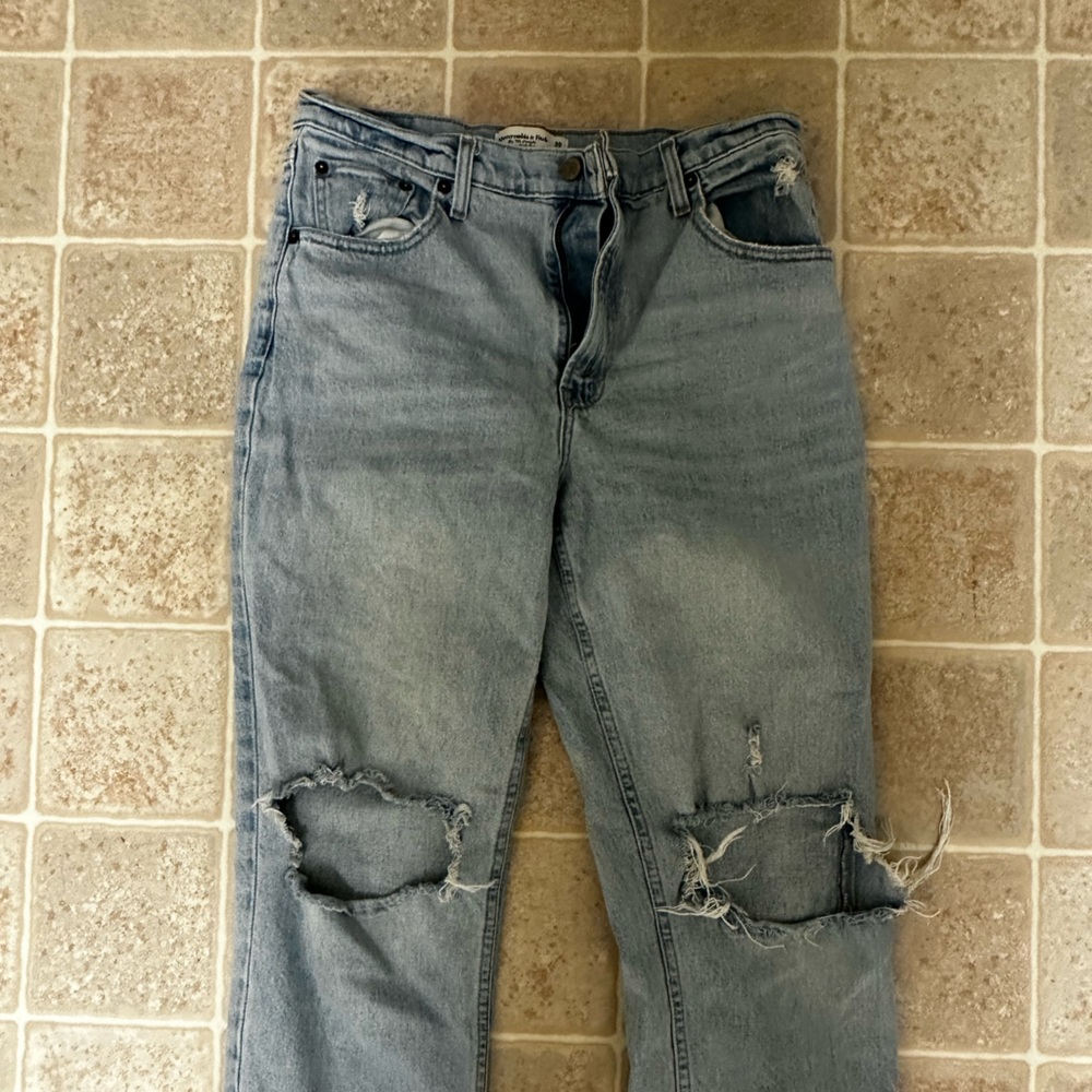 Abercrombie Ultra High Rise 90s fit